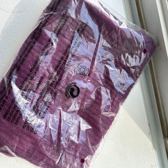 Amicale Women's Cashmere Snood - Picture 7 of 8